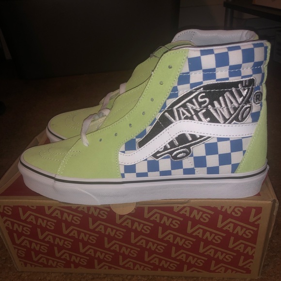 vans churchill size 9